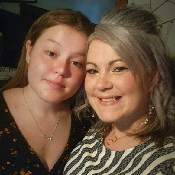 Meet your Posher, Paula - Picture 7 of 8